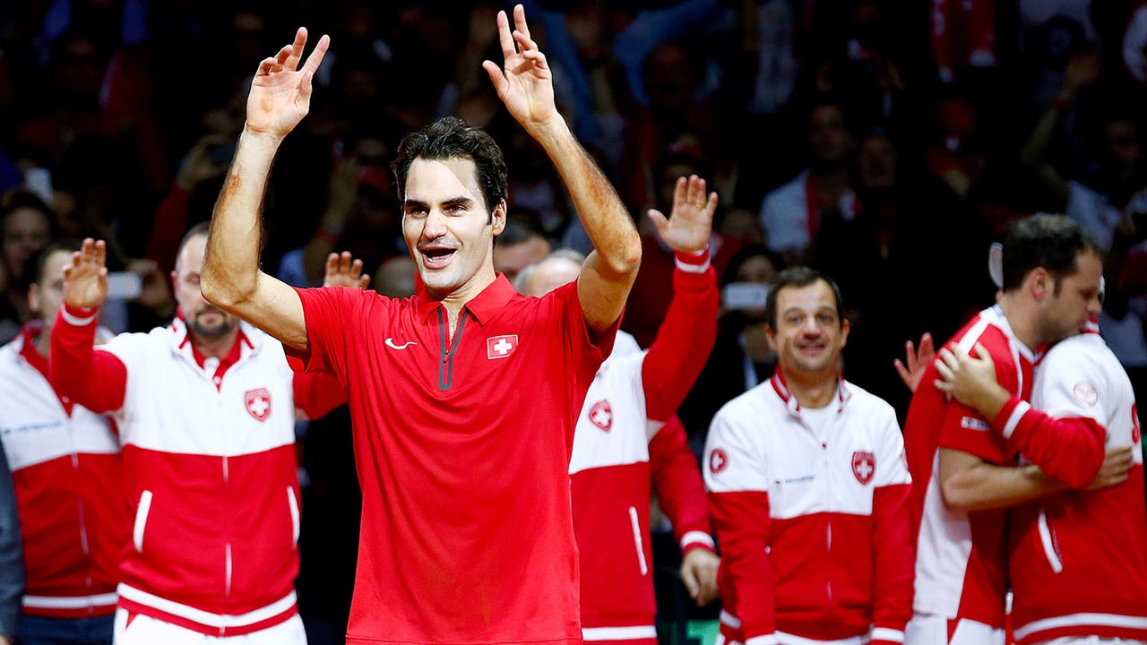 Federer clinches first Davis Cup title for himself, Switzerland